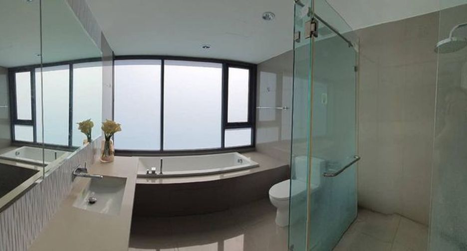Wohnung zur Miete mit 2 Zimmer in Khlong Toei, Bangkok