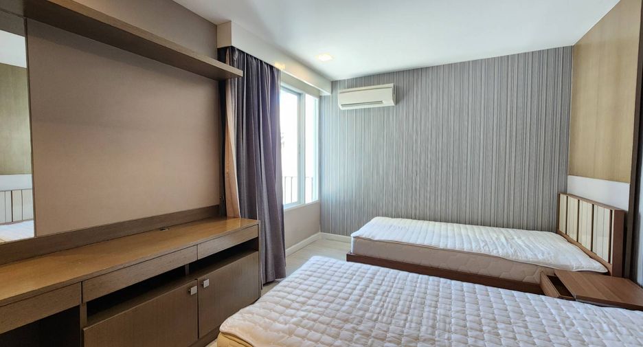 À louer 2 chambres condo à Watthana, Bangkok