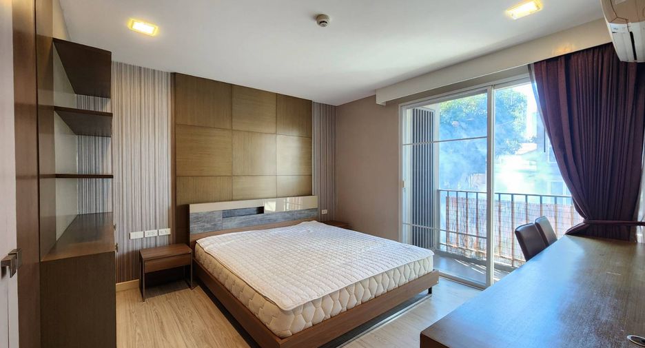 À louer 2 chambres condo à Watthana, Bangkok