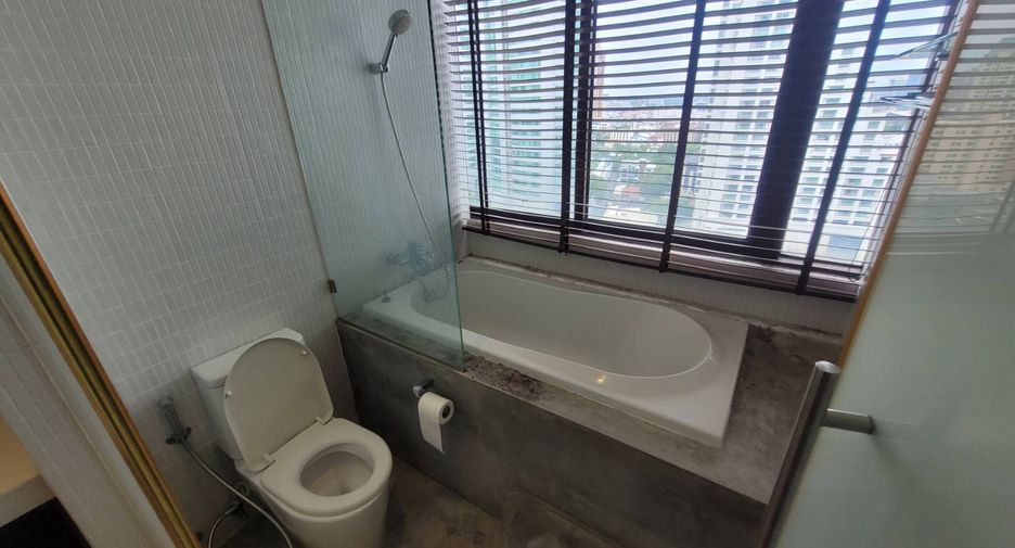 Wohnung zur Miete mit 2 Zimmer in Khlong Toei, Bangkok