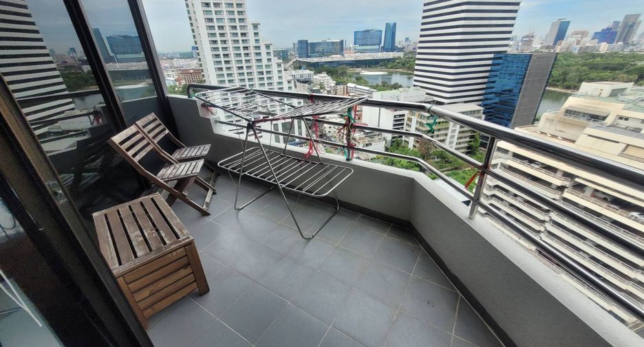 Wohnung zur Miete mit 2 Zimmer in Khlong Toei, Bangkok