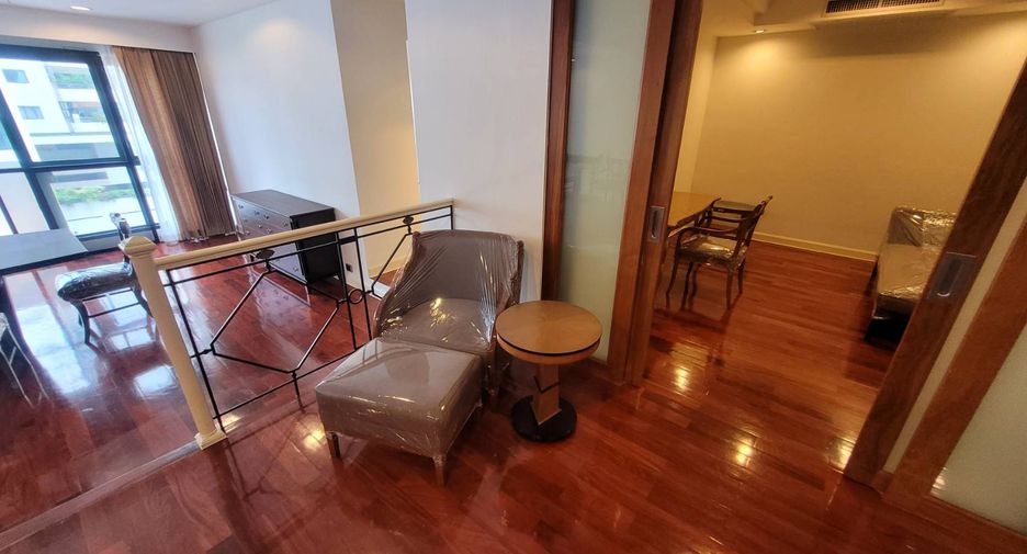 À louer 3 chambres condo à Khlong Toei, Bangkok
