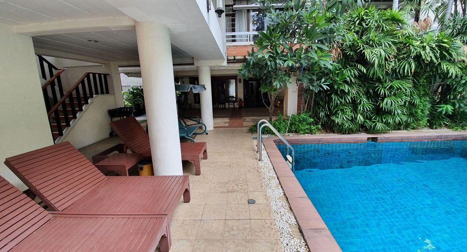 出租 3 卧室 公寓 在 Khlong Toei, 曼谷