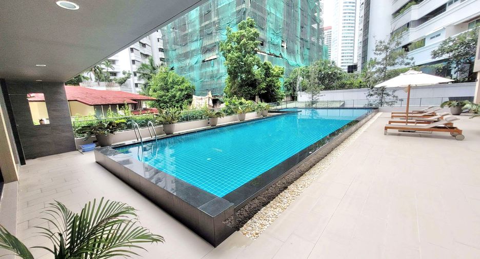 À louer 2 chambres condo à Khlong Toei, Bangkok