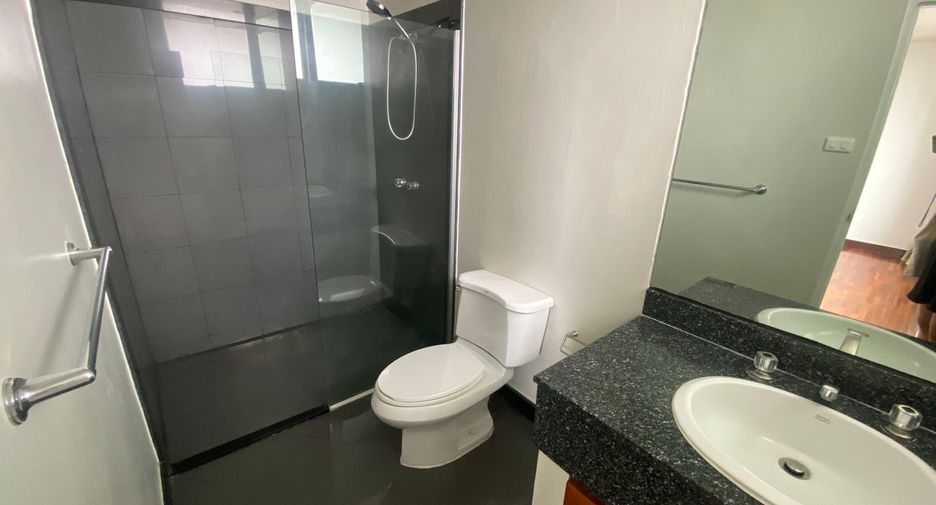 Wohnung zur Miete mit 3 Zimmer in Sathon, Bangkok