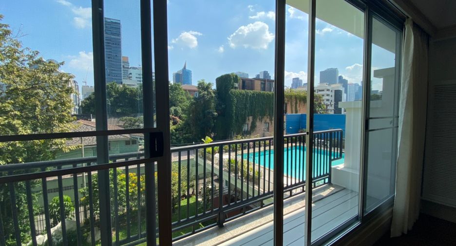 Wohnung zur Miete mit 2 Zimmer in Watthana, Bangkok