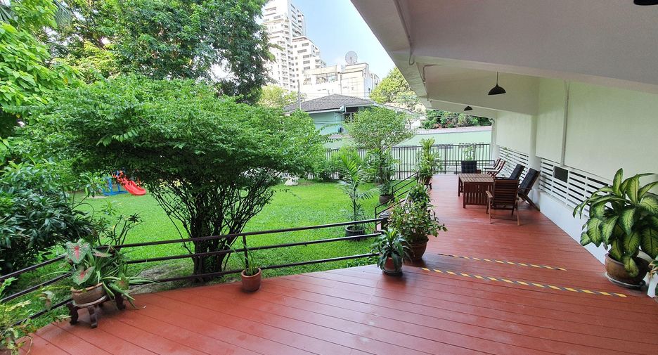 Wohnung zur Miete mit 2 Zimmer in Watthana, Bangkok