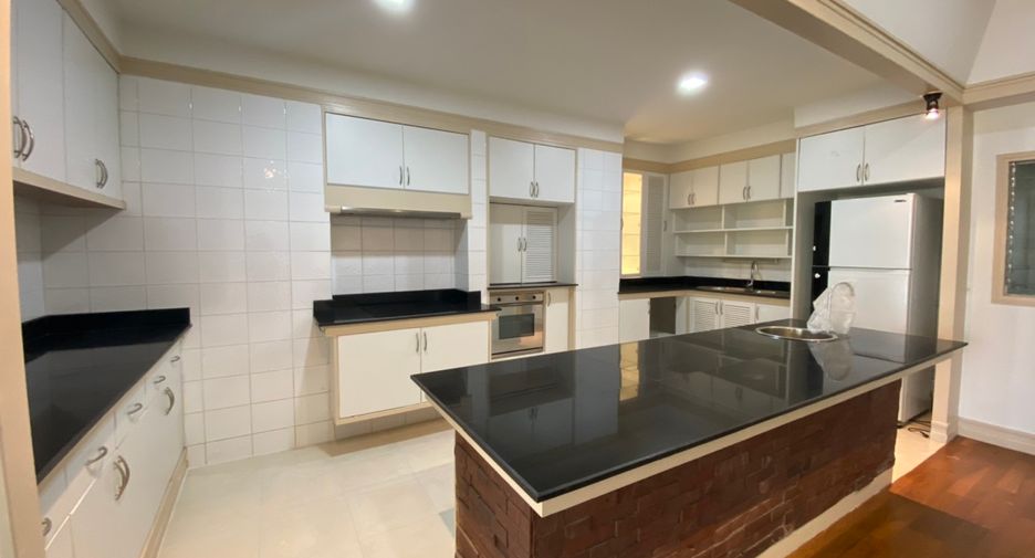 Wohnung zur Miete mit 2 Zimmer in Watthana, Bangkok