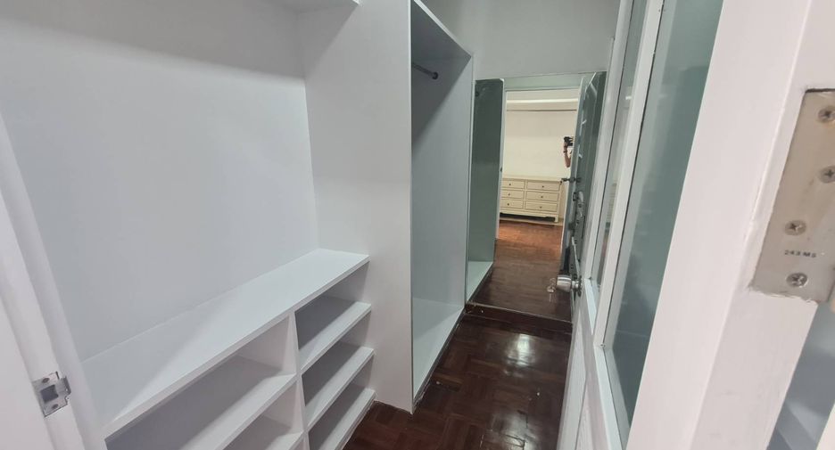 For rent 3 ベッドルーム condo in Watthana, Bangkok