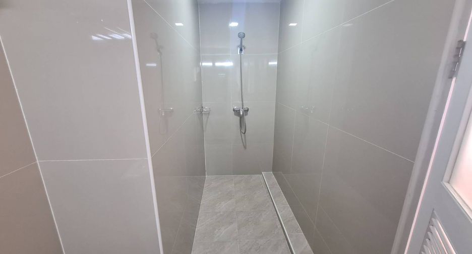 For rent 3 ベッドルーム condo in Watthana, Bangkok