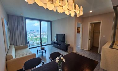 For rent 2 bedrooms condo in Khlong Toei, Bangkok