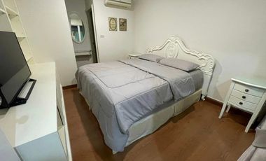 For rent 2 bedrooms condo in Phra Khanong, Bangkok