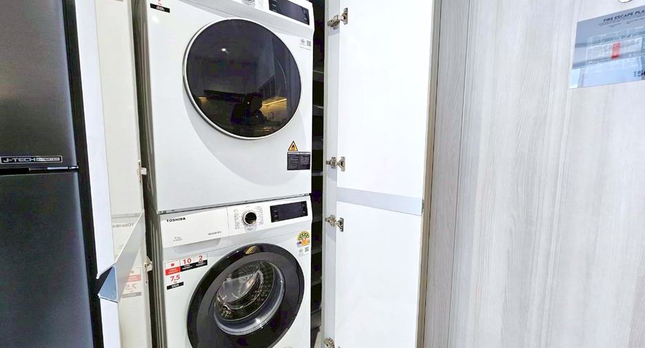 Wohnung zur Miete mit 2 Zimmer in Khlong Toei, Bangkok