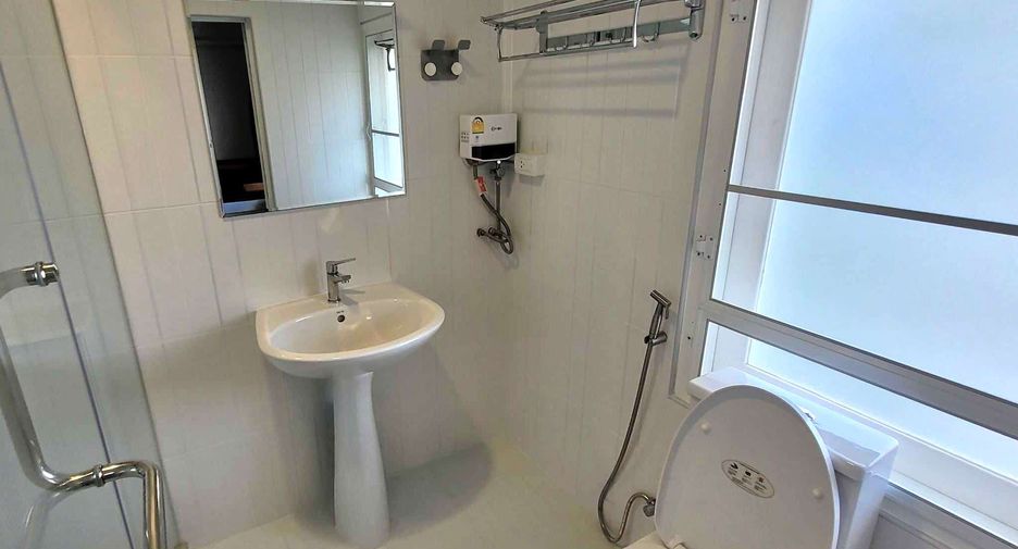 Condo en alquiler de 2 habitaciones en Pathum Wan, Bangkok
