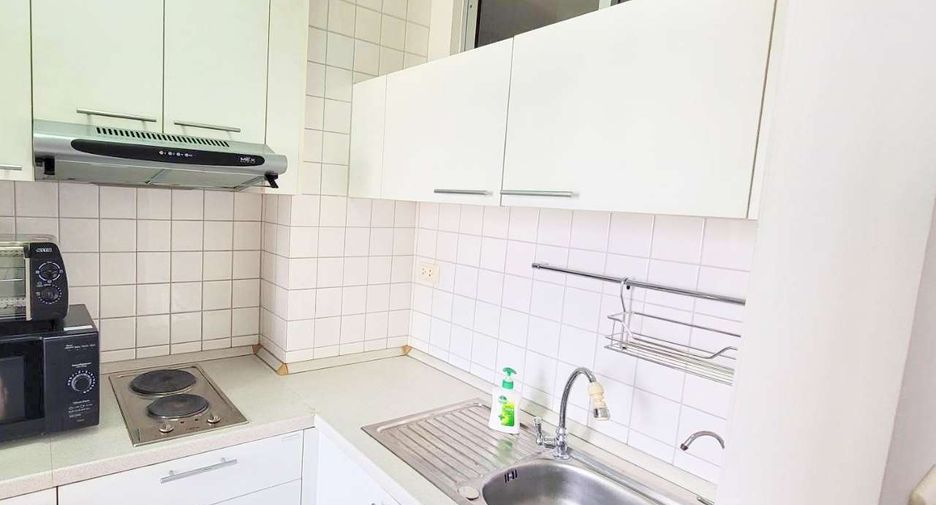 Wohnung zur Miete mit 2 Zimmer in Khlong Toei, Bangkok