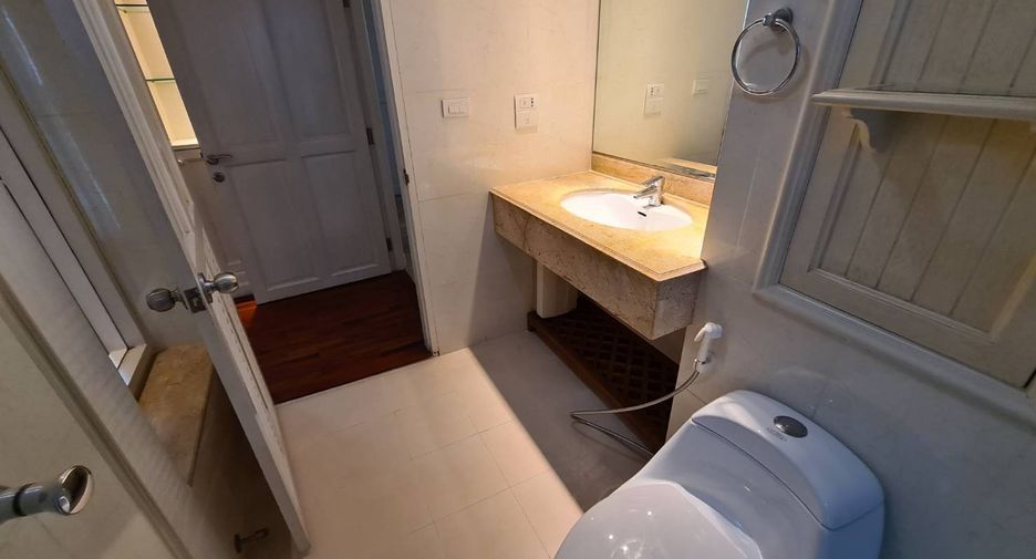 Condo en alquiler de 2 habitaciones en Sathon, Bangkok