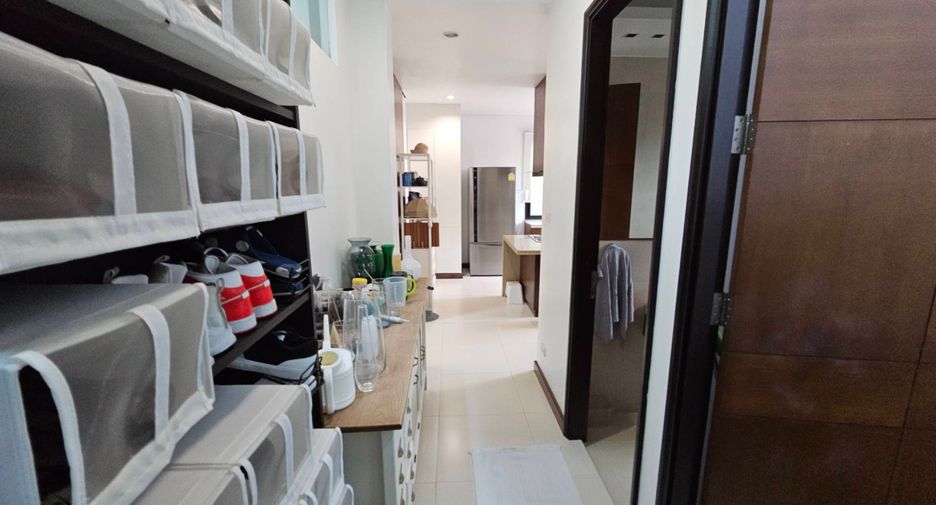 ให้เช่า 3 ห้องนอน บ้านเดี่ยว ใน คลองเตย, กรุงเทพฯ