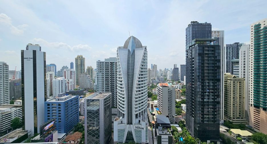 For rent 1 bed condo in Khlong Toei, Bangkok