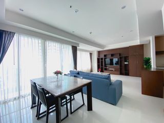 Аренда и продажа 2 спальни кондо в Кхлонг Тоеи, Бангкок