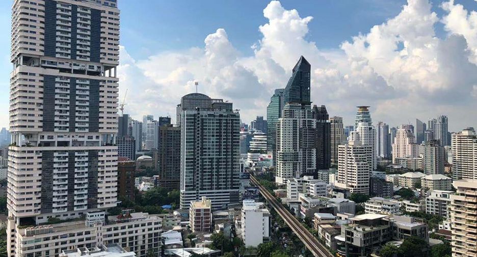 For rent and for sale 1 bed condo in Khlong Toei, Bangkok