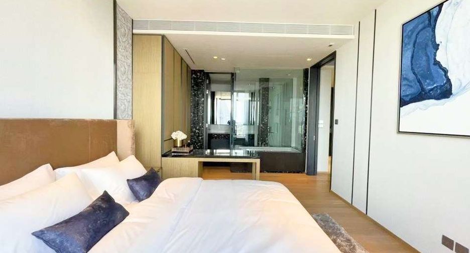 For rent 1 bed condo in Khlong Toei, Bangkok