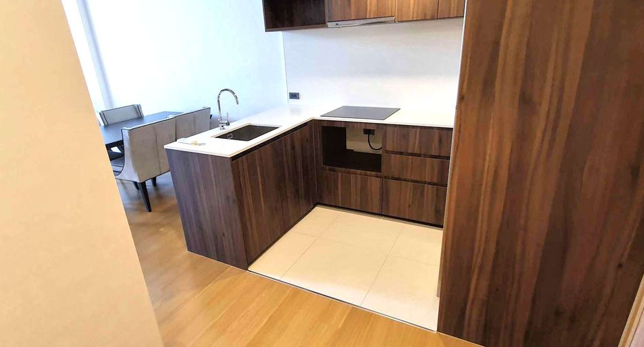 Wohnung zur Miete und zum Kauf mit 2 Zimmer in Watthana, Bangkok