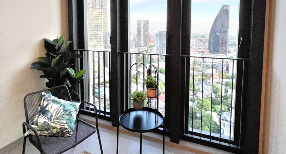 For rent and for sale 1 bed condo in Khlong Toei, Bangkok
