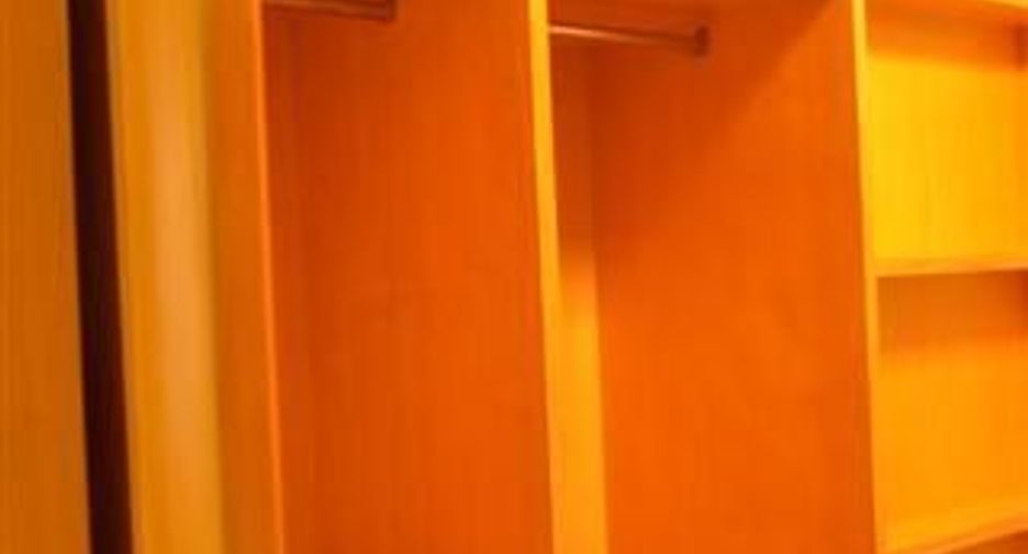For sale 4 bedrooms townhouse in Bang Phli, Samut Prakan