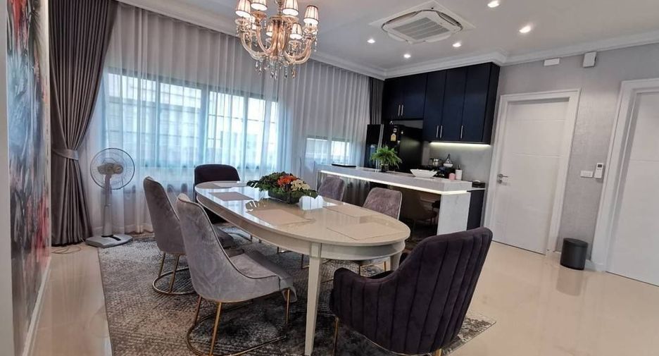 Casa en alquiler de 4 habitaciones en Bang Khen, Bangkok