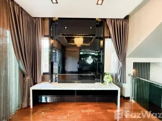 For sale and for rent 5 bedrooms house in Khan Na Yao, Bangkok