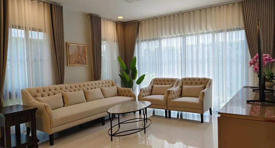 For rent 4 bedrooms house in Saphan Sung, Bangkok