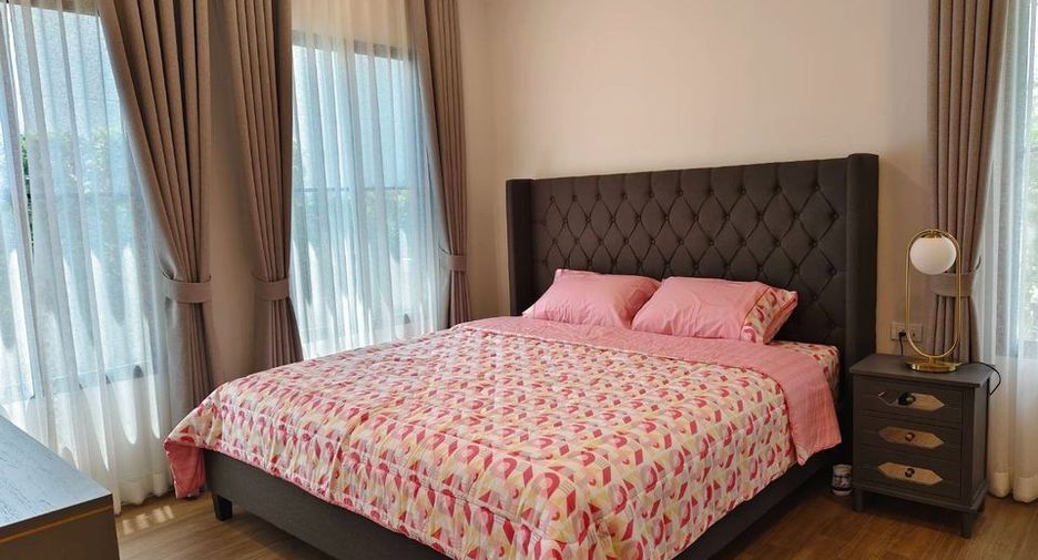 For rent 4 bedrooms house in Saphan Sung, Bangkok