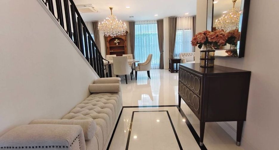 For rent 4 bedrooms house in Saphan Sung, Bangkok