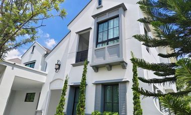 For rent 4 bedrooms house in Saphan Sung, Bangkok