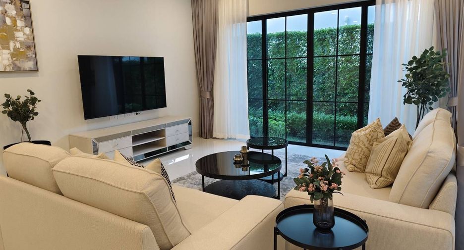 For rent 4 bedrooms house in Saphan Sung, Bangkok