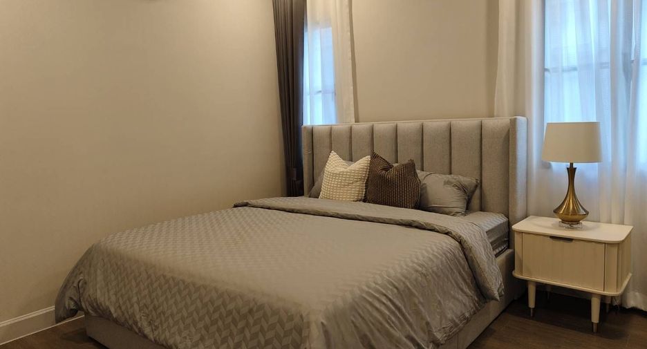 For rent 4 bedrooms house in Saphan Sung, Bangkok