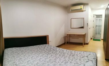 Wohnung zur Miete mit 1 Zimmer in Phra Khanong, Bangkok