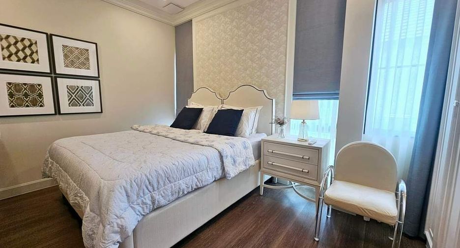 For sale 5 bedrooms house in Saphan Sung, Bangkok
