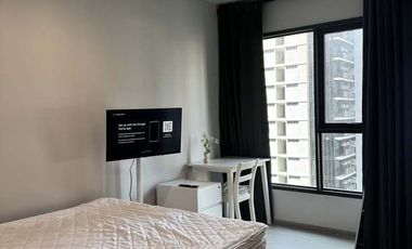 For rent studio condo in Huai Khwang, Bangkok