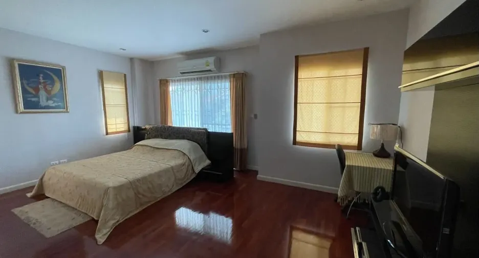 出售 和 出租 4 卧室 独立屋 在 Mueang Chiang Mai, Chiang Mai
