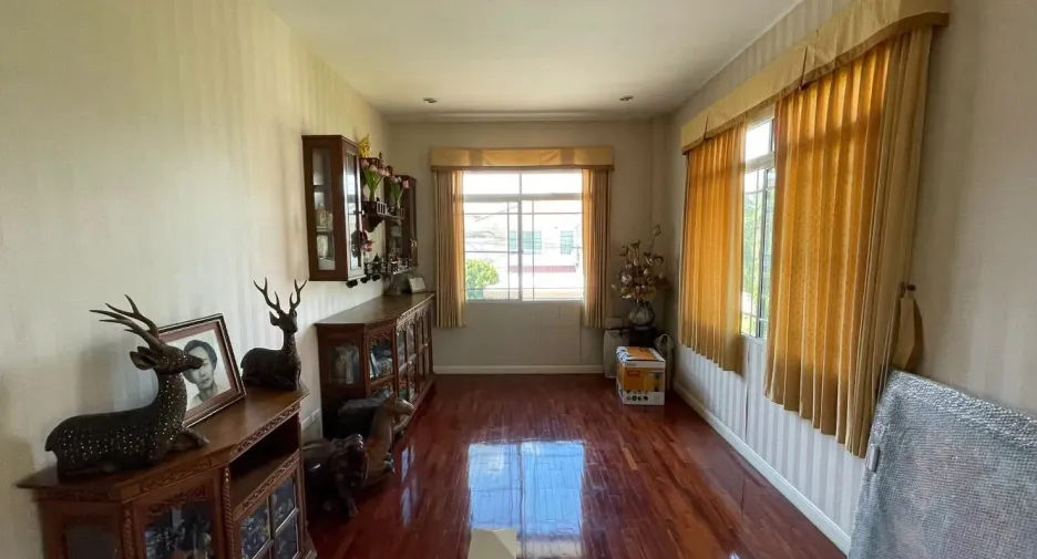 出售 和 出租 4 卧室 独立屋 在 Mueang Chiang Mai, Chiang Mai