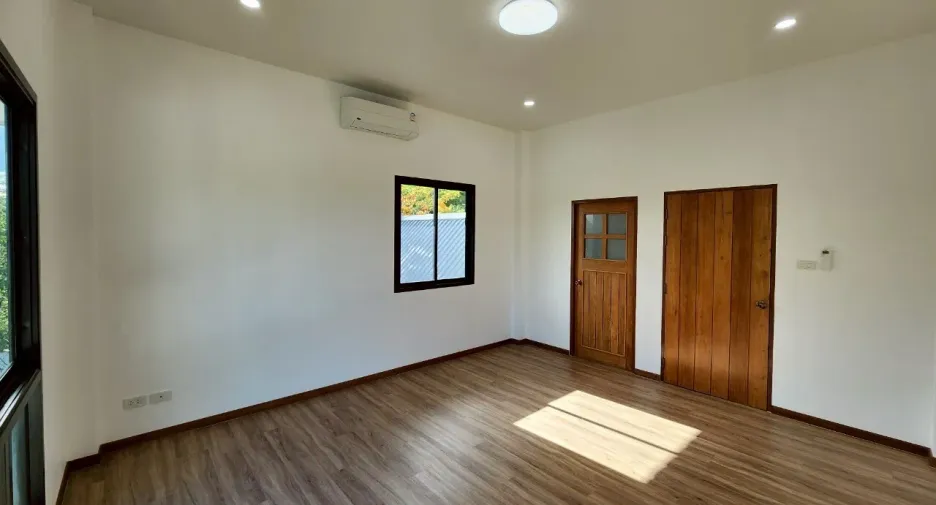 For rent 4 bedrooms house in Hang Dong, Chiang Mai