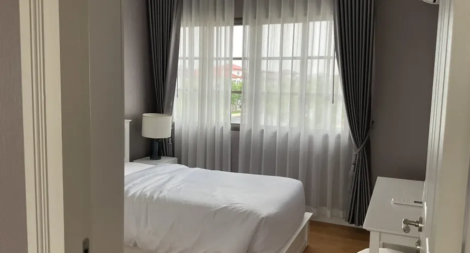 Haus zur Miete mit 5 Zimmer in Lam Luk Ka, Pathum Thani