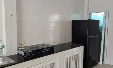 Haus zur Miete mit 4 Zimmer in Lat Krabang, Bangkok
