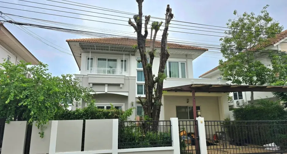 For rent 4 bedrooms house in Lat Krabang, Bangkok