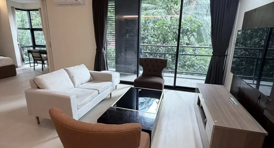 For rent 1 bed condo in Khlong Toei, Bangkok