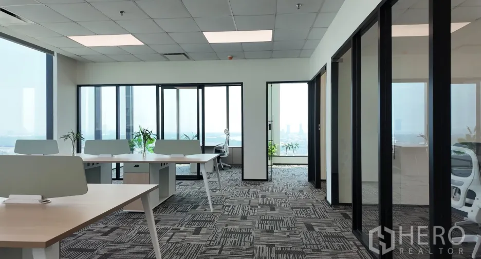 For rent office in Khlong Toei, Bangkok