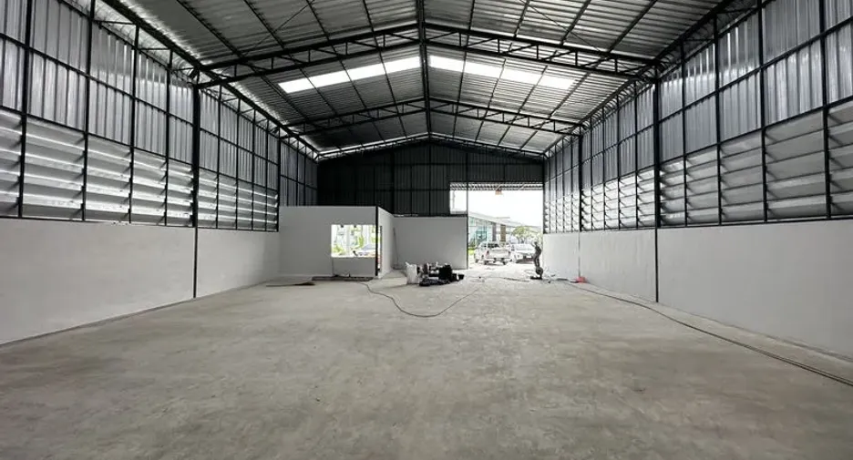 出租 仓库 在 Lam Luk Ka, Pathum Thani