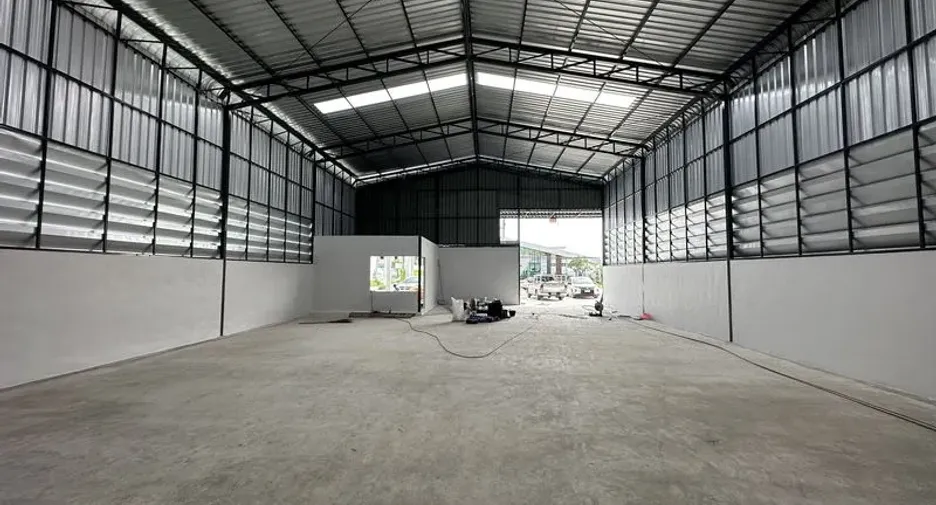 出租 仓库 在 Lam Luk Ka, Pathum Thani