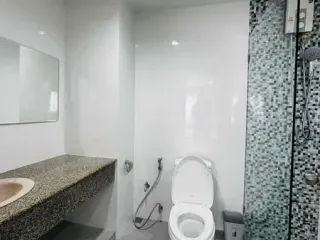 Аренда торговое помещение в Щаттхана, Бангкок